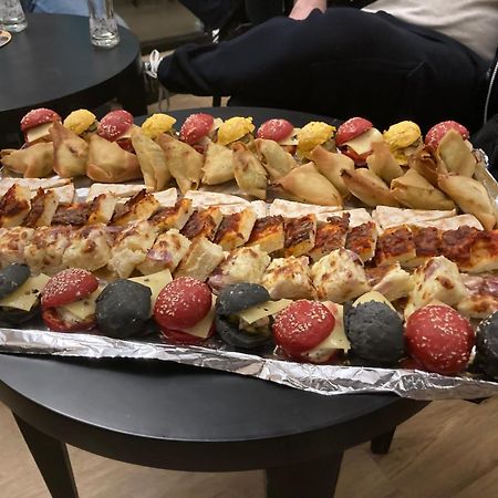 Bh Apero Club Hotel Bertoua Kültér fotó