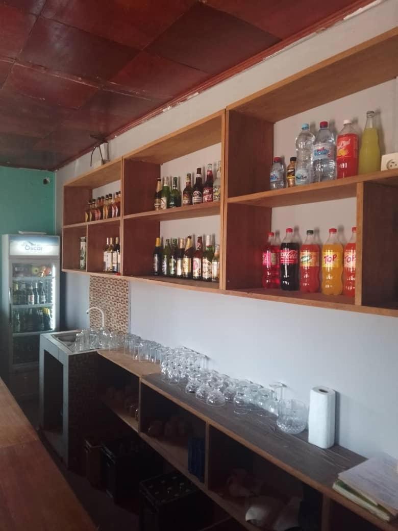 Bh Apero Club Hotel Bertoua Kültér fotó