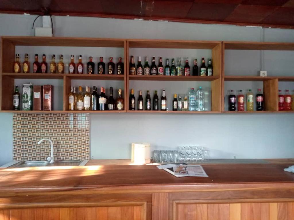 Bh Apero Club Hotel Bertoua Kültér fotó